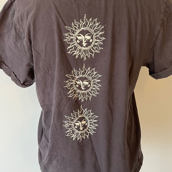Sun and Moon Graphic Tee in Charcoal with Cream Print size large - Picture 5 of 6
